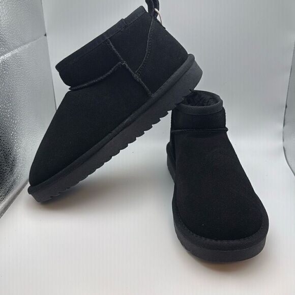 CUSHIONAIRE Women's COZY Genuine Suede Ankle Snow BootsโSIZE 8.5 BLACK - Picture 5 of 7